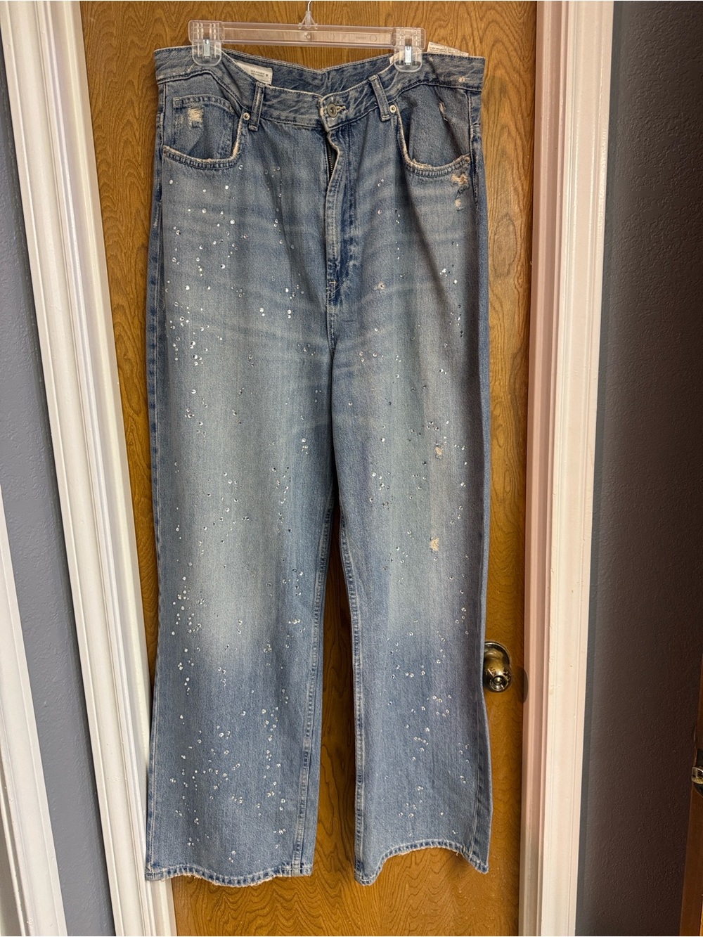 Zara Light Blue Straight Leg Jeans with Rhinestones - Picture 2 of 4